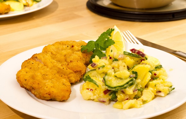 微信小程序+校園線上點餐模式，點餐配送到門口